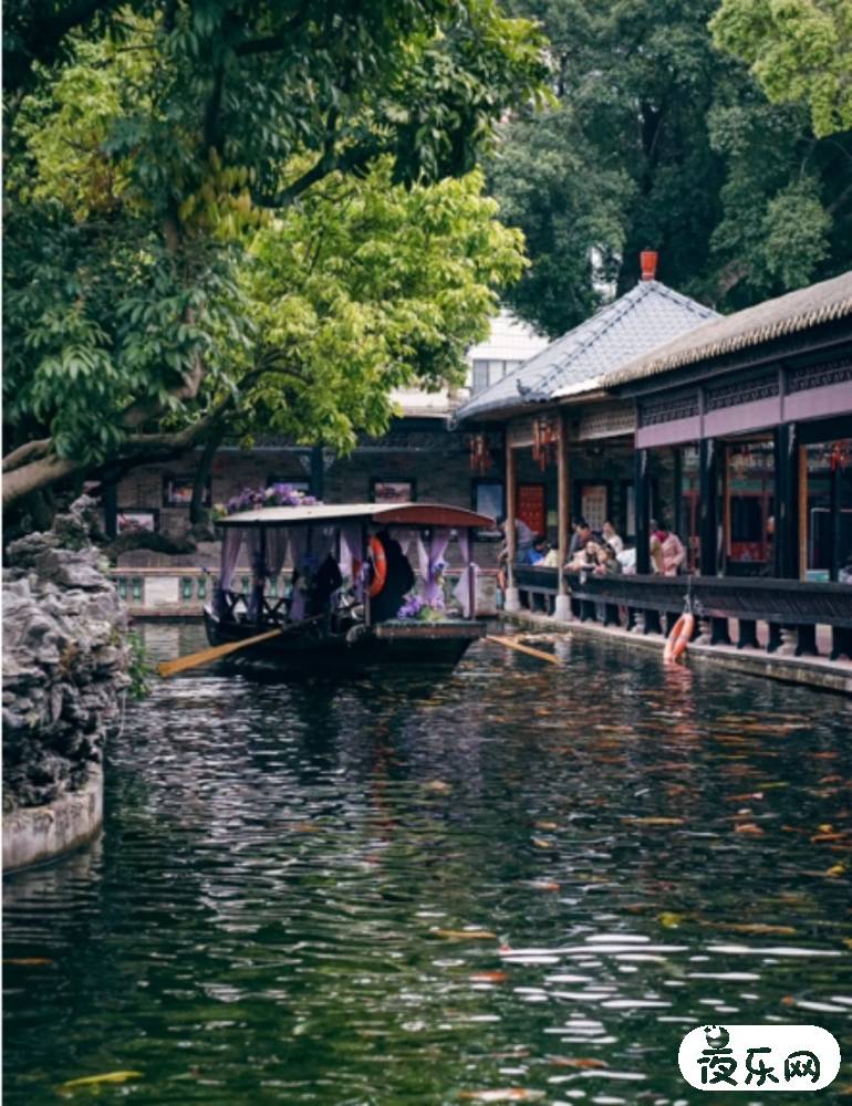 3月一定要去一次宝墨园