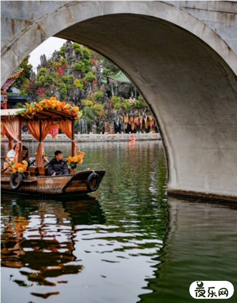 3月一定要去一次宝墨园